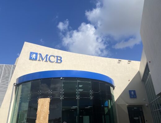 Maduro & Curiel’s Bank