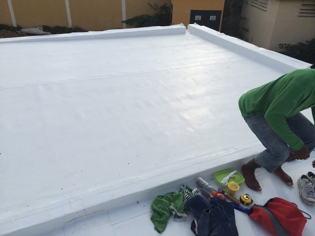 ABC ROOFING & MAINTENANCE BV