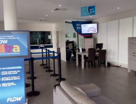 Flow Curacao Store